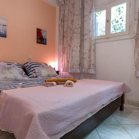 Appartamento Katerina'S House Near Acropolis Atene Esterno foto