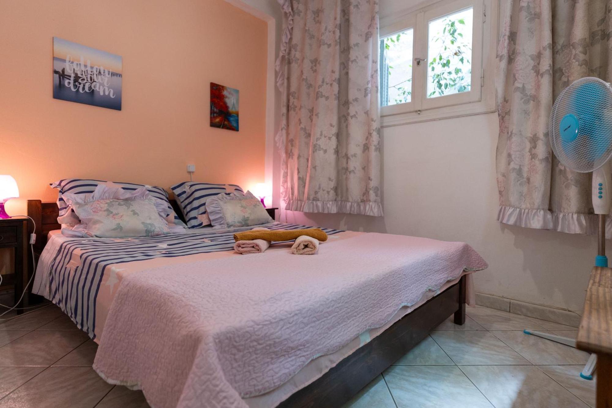 Appartamento Katerina'S House Near Acropolis Atene Esterno foto
